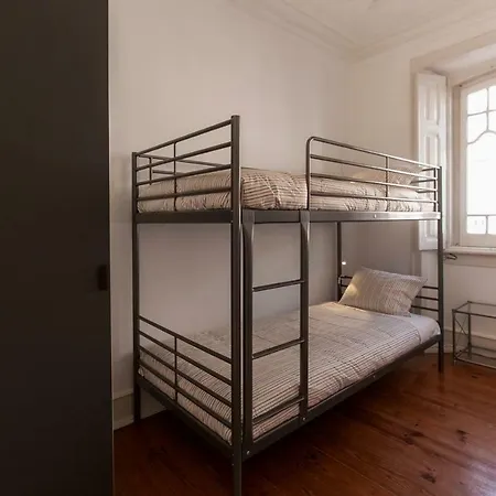 Lisbon City Center Apartment-3